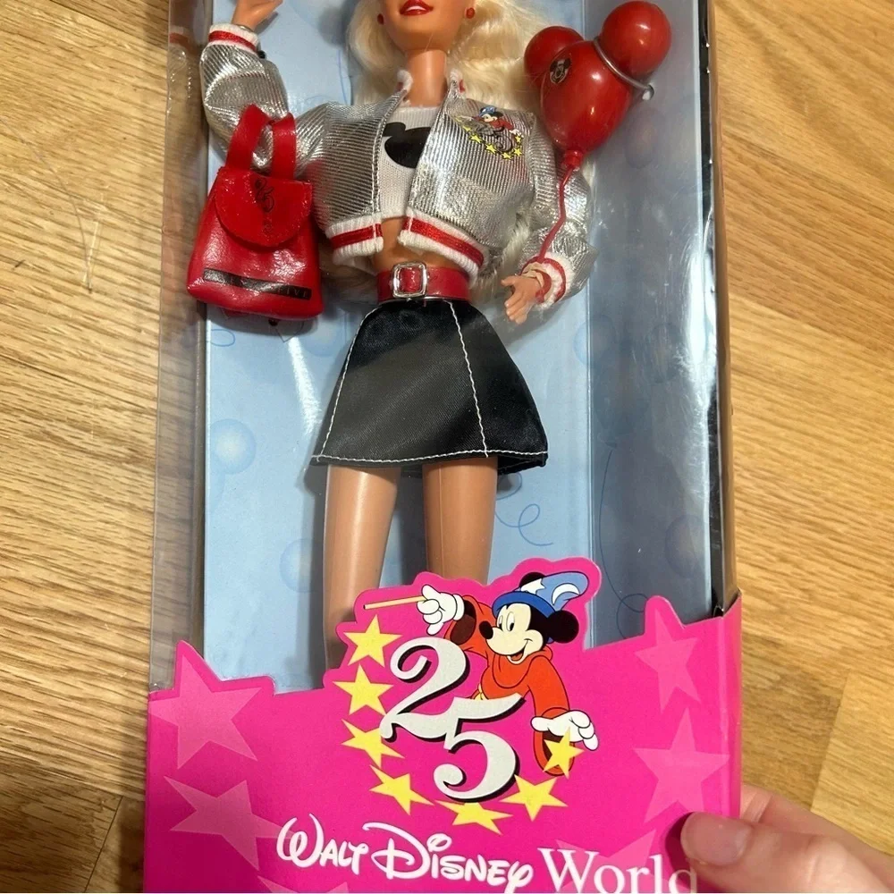 Vintage Disney Barbie Doll NWT 25th Anniversary Walt Disney World Balloon Mickey